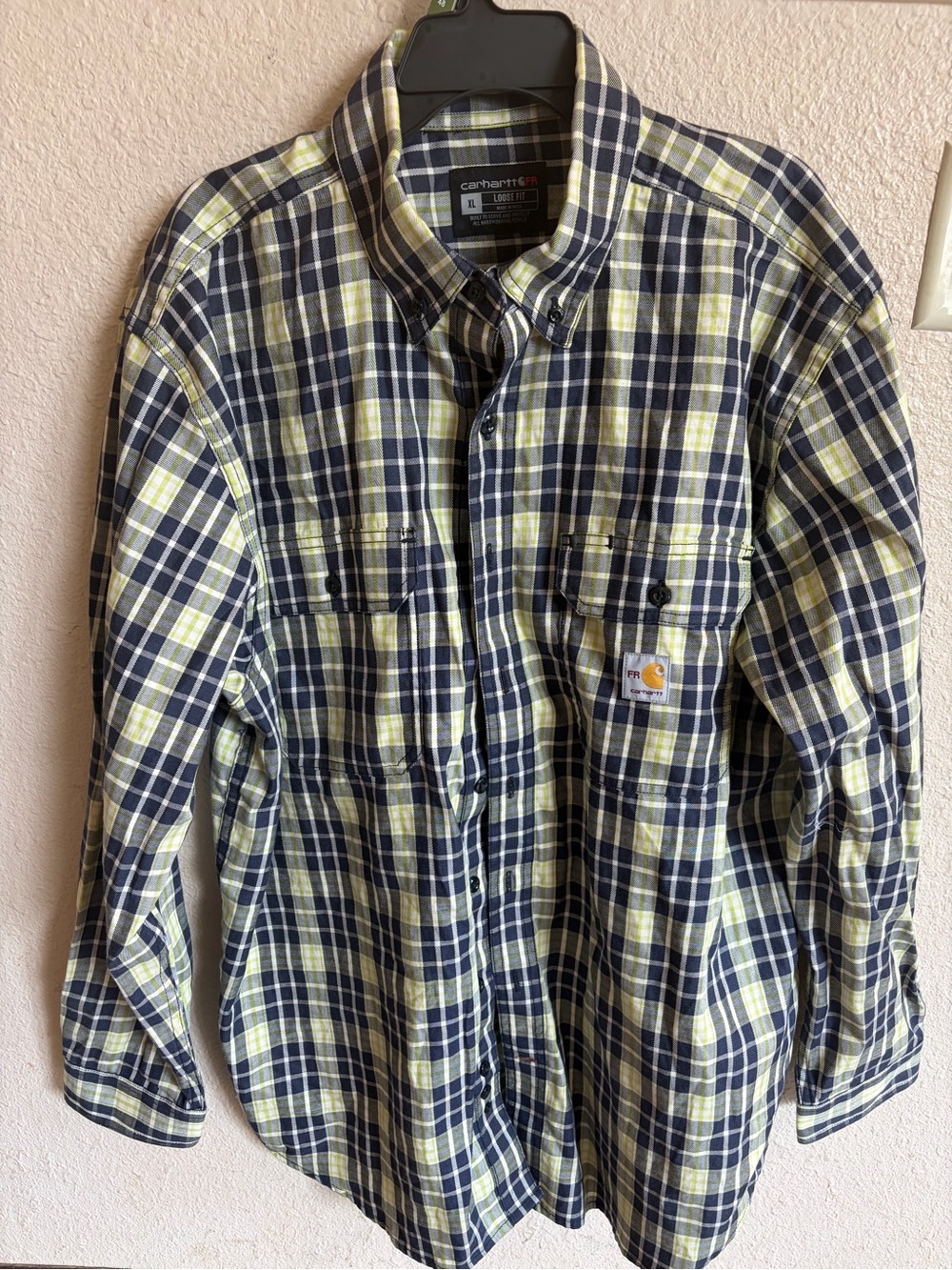 Carhartt Men’s FR green black  Plaid Button-Down Work Shirt size XL loose fit